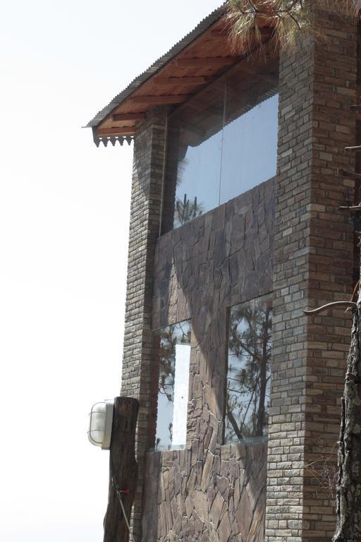 Kasar Rainbow Yoga Retreat Vila Almora Exterior foto