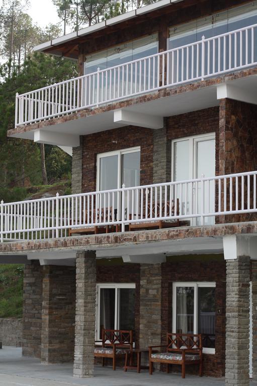 Kasar Rainbow Yoga Retreat Vila Almora Exterior foto